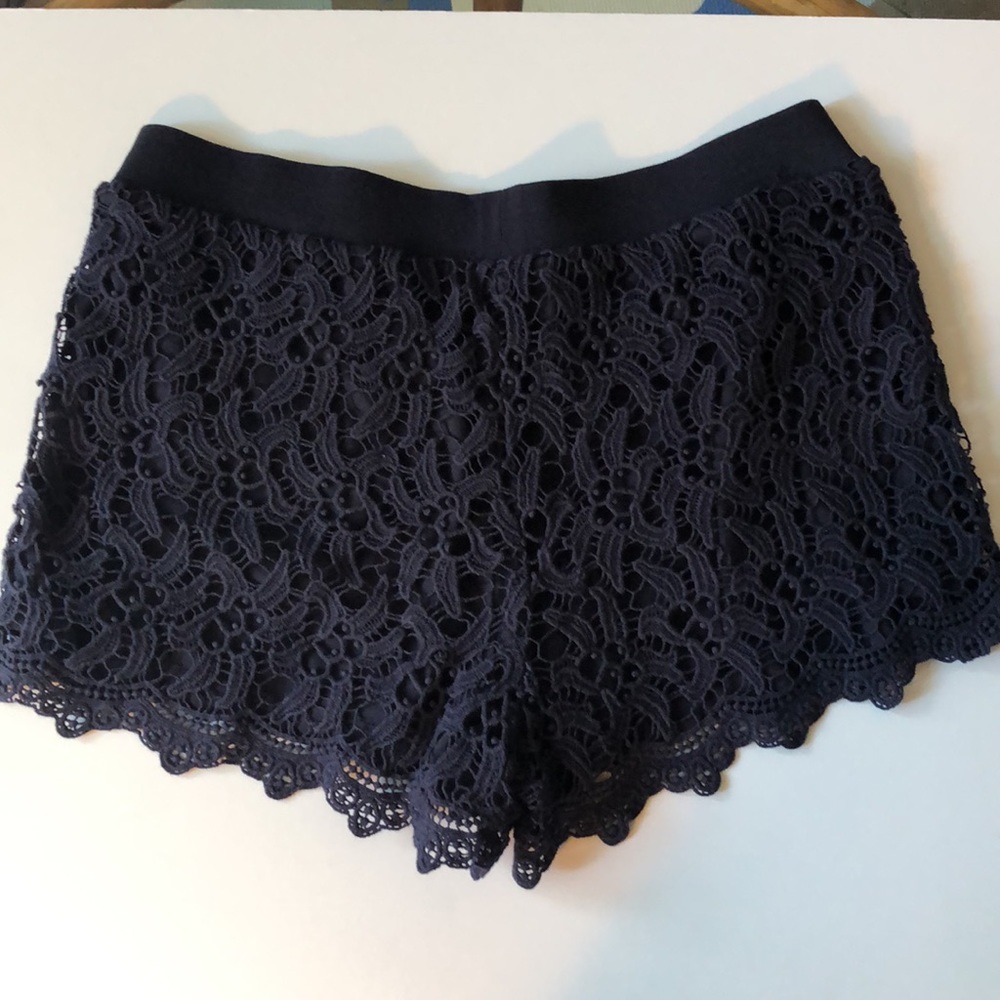 Lilly Pulitzer Navy Lacie Shorts Size S - Picture 7 of 9